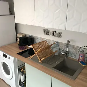 Апартаменты Duplex Atypique 13 Station F Bercy, Париж